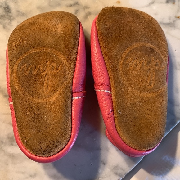 Carnation Pink Mon Petit Shoes T-Straps Baby Toddler Size 3 Soft Soles - Picture 2 of 4